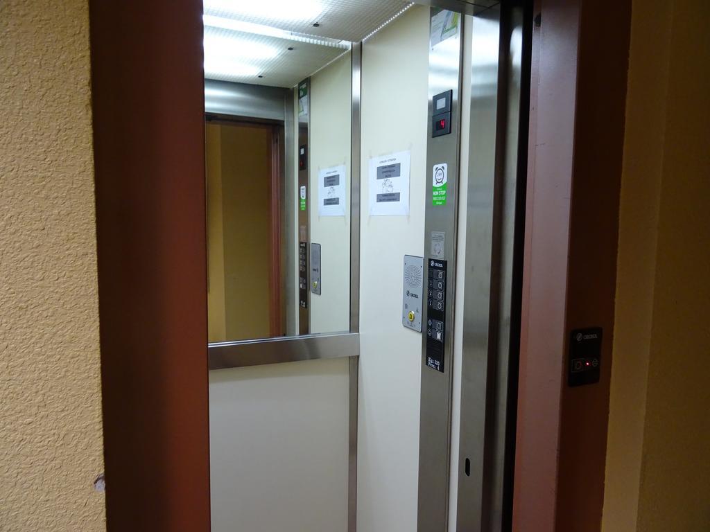 פמפלונה Bearan Bar & Rooms מראה חיצוני תמונה