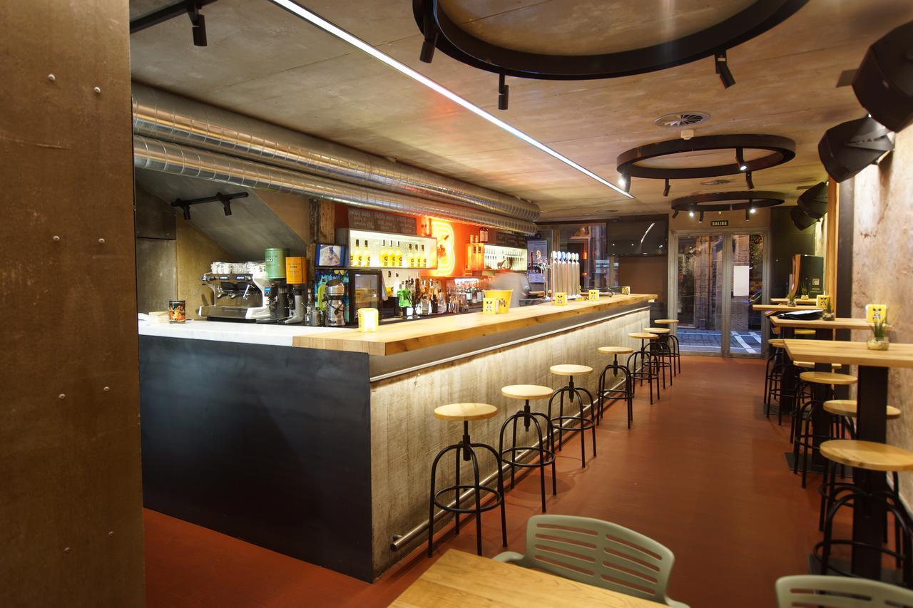 פמפלונה Bearan Bar & Rooms מראה חיצוני תמונה