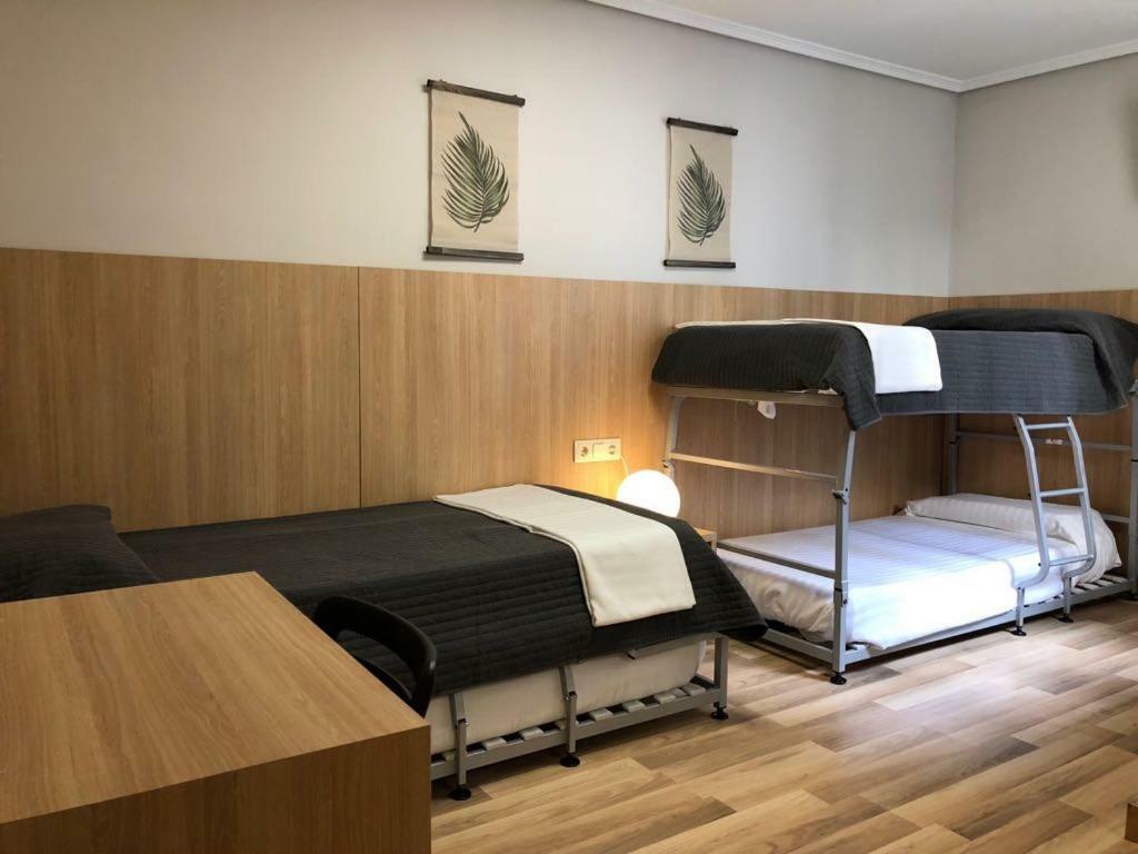 פמפלונה Bearan Bar & Rooms מראה חיצוני תמונה